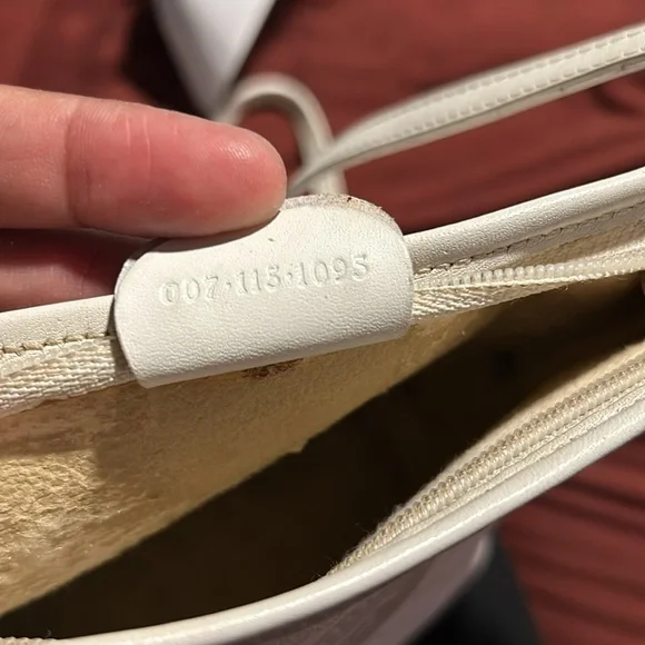 Vintage White Monogram Small Gucci Shoulder Purse - Picture 5 of 7